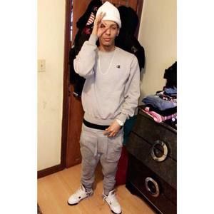 Meet your Posher, Jonathan